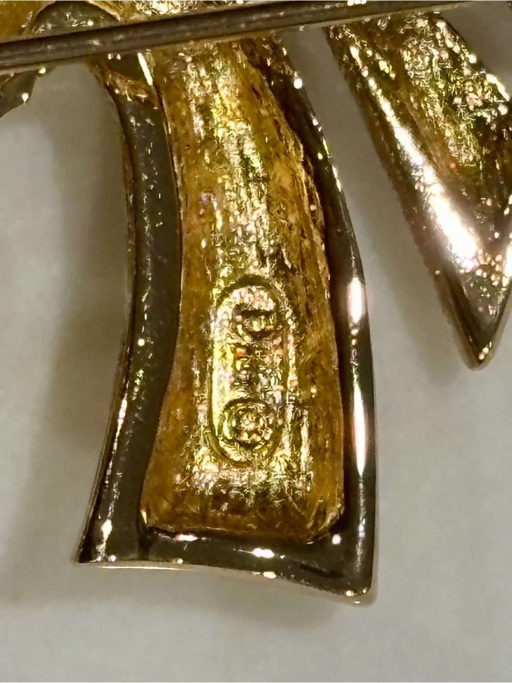 Dior Gold-tone Abstract Knot Brooch